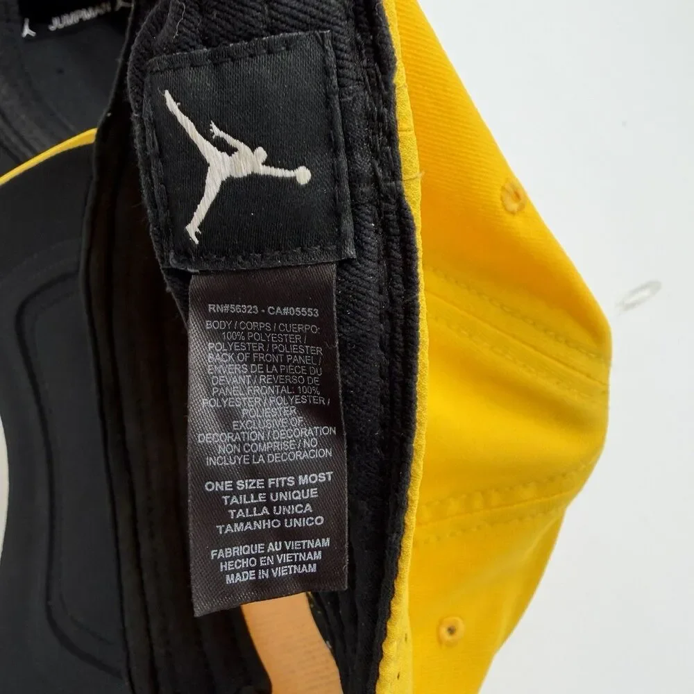 Nike Jordan Michigan Wolverines Dri-FIT Hats Lot of 2 Navy Maize Block M